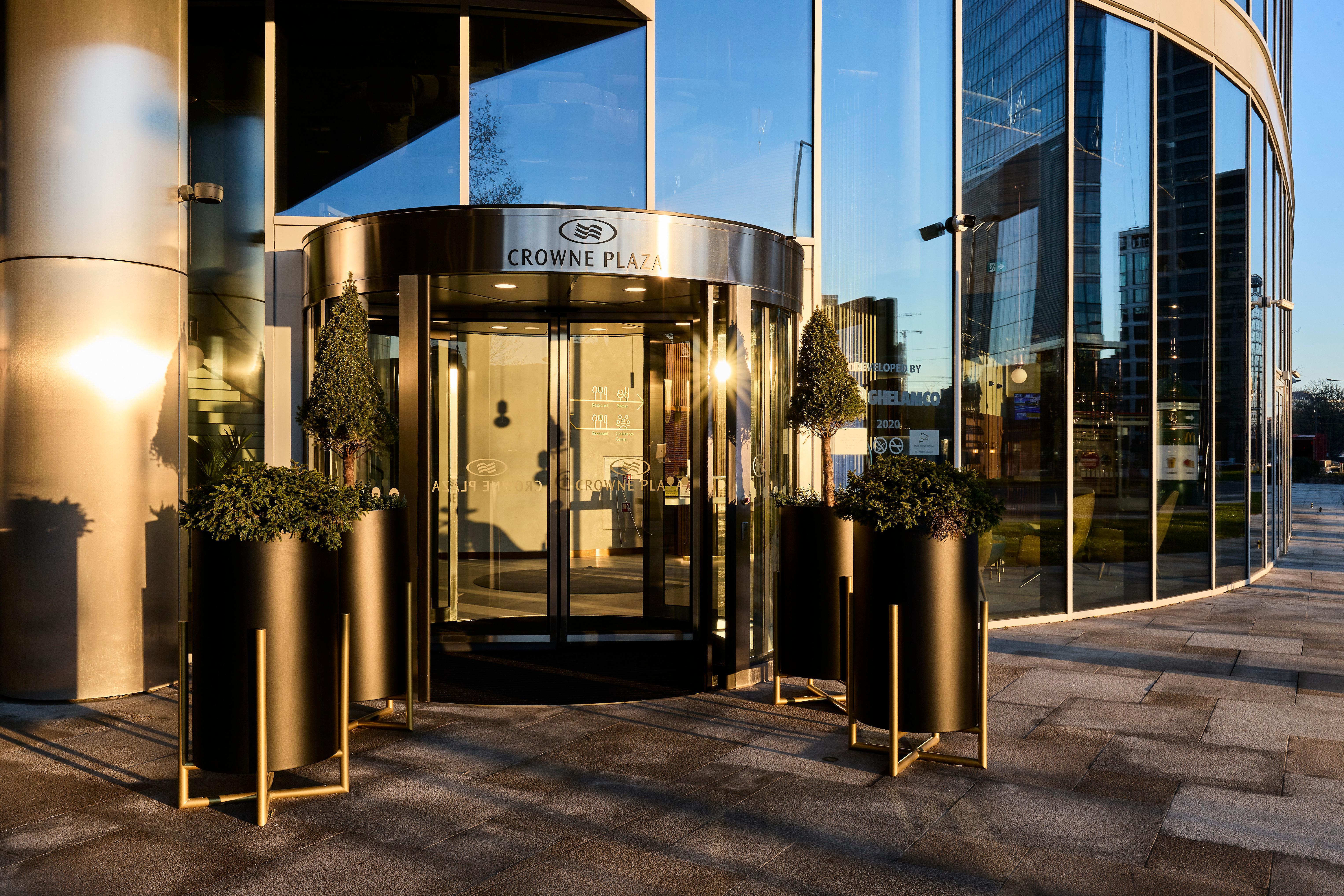 Crowne Plaza - - The Hub By Ihg 4*