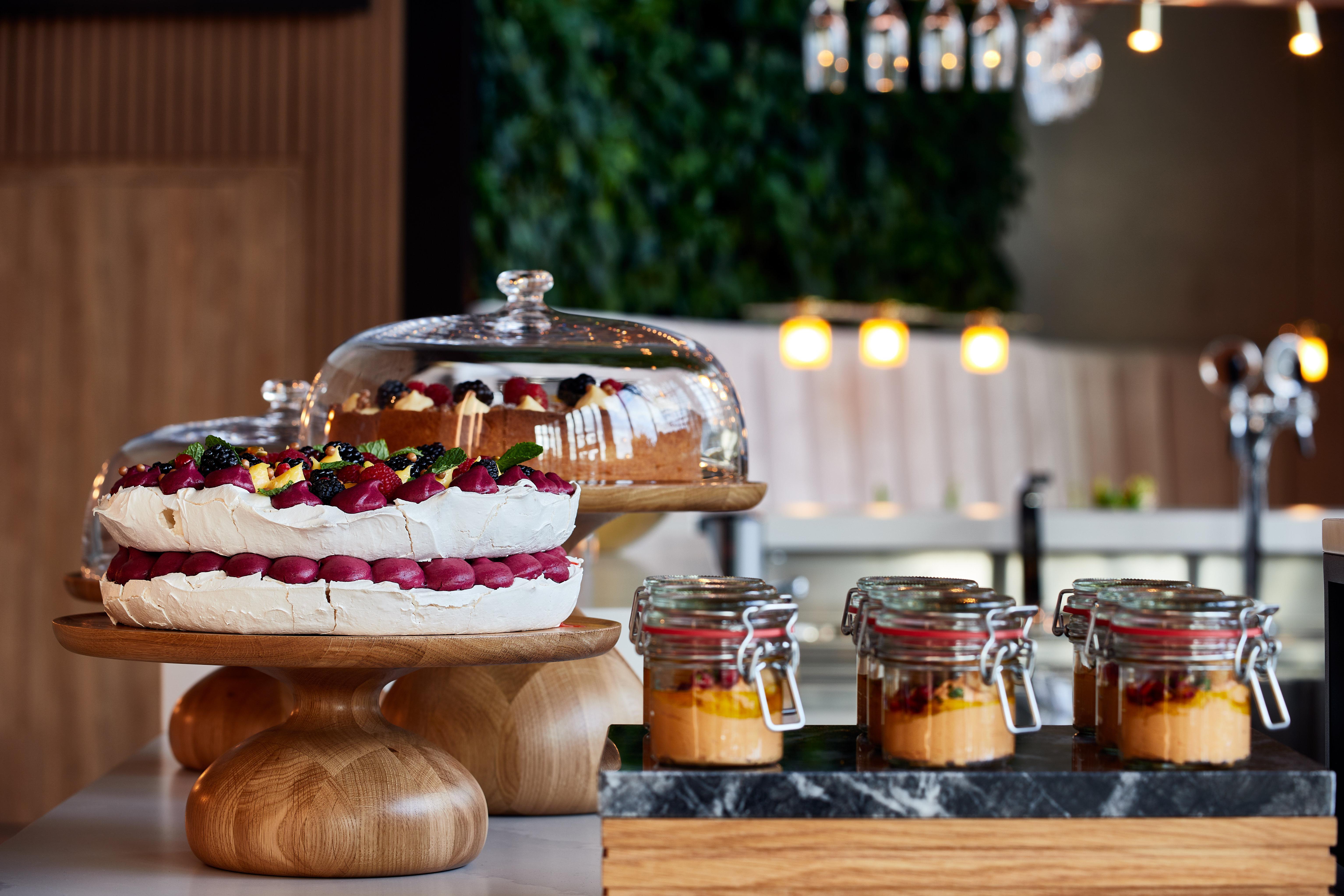 Crowne Plaza - - The Hub By Ihg Hotel 4*