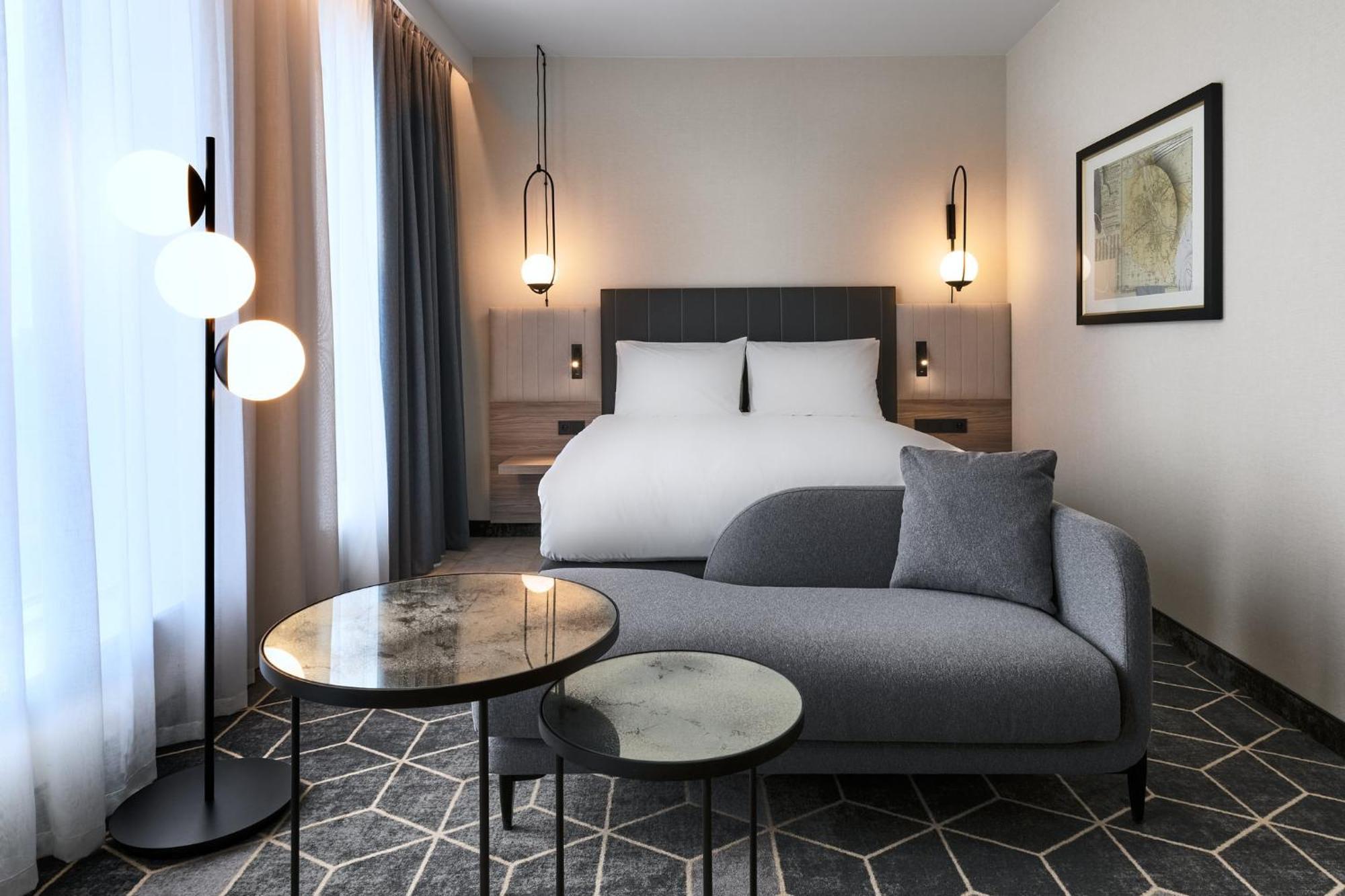 Hotel Crowne Plaza - - The Hub By Ihg 4*